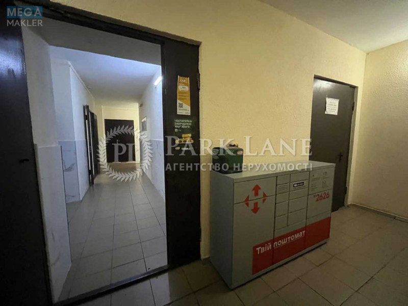 Продаж 2 кімнатної квартири (90/38,5/16,2), 12 пов. 15 пов. будинку, <a class="location-link" href="/kiev/" title="Недвижимость Київ">Київ</a>, <a class="location-link" href="/kiev/goloseevskij/" title="Недвижимость Голосіївський район">Голосіївський р-н</a>, Генерала Матикіна вул., 12 (изображение 13)