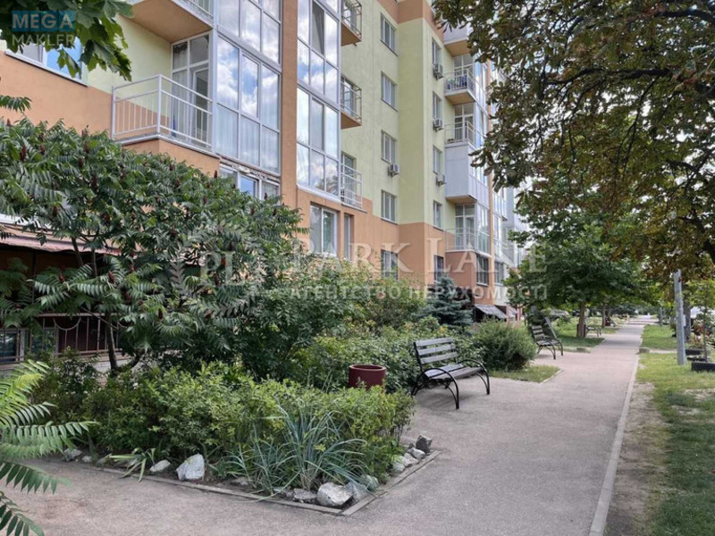 Продаж 2 кімнатної квартири (90/38,5/16,2), 12 пов. 15 пов. будинку, <a class="location-link" href="/kiev/" title="Недвижимость Київ">Київ</a>, <a class="location-link" href="/kiev/goloseevskij/" title="Недвижимость Голосіївський район">Голосіївський р-н</a>, Генерала Матикіна вул., 12 (изображение 16)