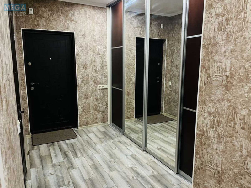 Оренда 2 кімнатної квартири, <a class="location-link" href="/kiev/" title="Недвижимость Київ">Київ</a>, <a class="location-link" href="/kiev/podolskij/" title="Недвижимость Подільський район">Подільський р-н</a>, Петропавловская ул., 40 (изображение 15)