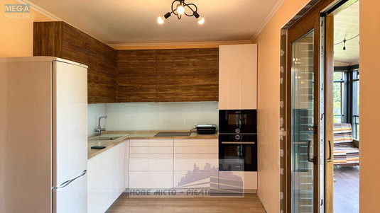 Продаж дома, 2&nbsp;поверху, 137&nbsp;кв.м, 5&nbsp;кімнат, ділянка 6&nbsp;соток, <a class="location-link" href="/belogorodka-selo-kv/" title="Недвижимость Білогородка">Білогородка</a>, Яровая (изображение 2)