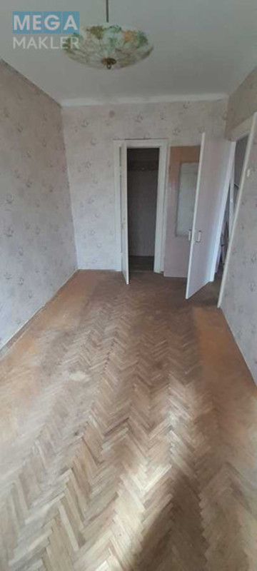 Продаж 2 кімнатної квартири (43/27/6), 5 пов. 5 пов. будинку, <a class="location-link" href="/kiev/" title="Недвижимость Київ">Київ</a>, <a class="location-link" href="/kiev/shevchenkovskij/" title="Недвижимость Шевченківський район">Шевченківський р-н</a>, Олени Теліги вул., 37в (изображение 3)