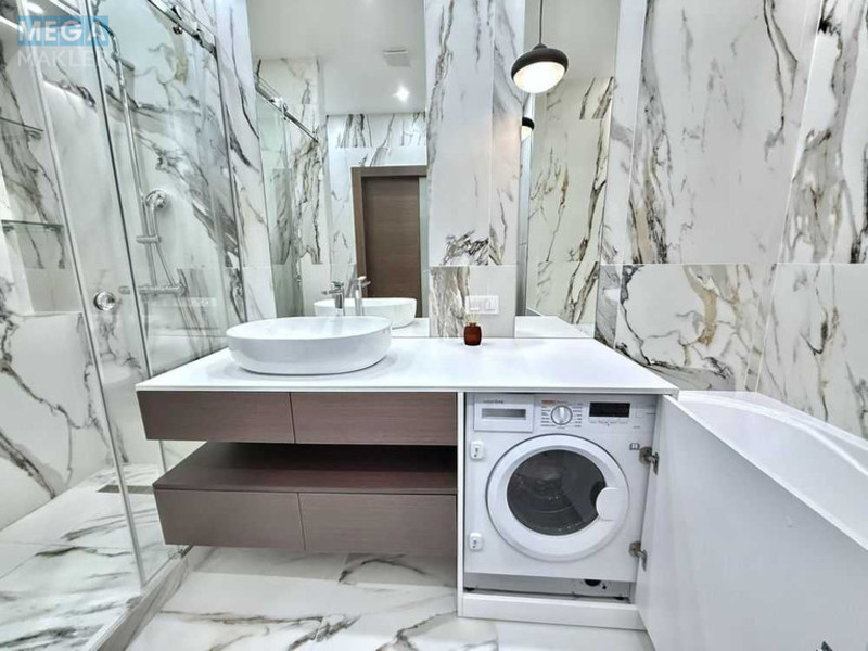 Оренда 1 кімнатної квартири, <a class="location-link" href="/kiev/" title="Недвижимость Київ">Київ</a>, <a class="location-link" href="/kiev/shevchenkovskij/" title="Недвижимость Шевченківський район">Шевченківський р-н</a>, Жилянская ул., 68 (изображение 15)