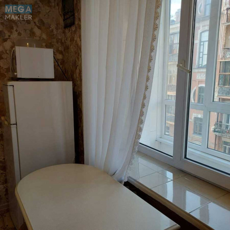 Оренда 2 кімнатної квартири, <a class="location-link" href="/kiev/" title="Недвижимость Київ">Київ</a>, <a class="location-link" href="/kiev/shevchenkovskij/" title="Недвижимость Шевченківський район">Шевченківський р-н</a>, Олеся Гончара вул., 47 (изображение 7)