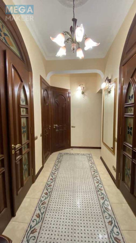 Оренда 3 кімнатної квартири, <a class="location-link" href="/kiev/" title="Недвижимость Київ">Київ</a>, <a class="location-link" href="/kiev/pecherskij/" title="Недвижимость Печерський район">Печерський р-н</a>, Заньковецкой ул., 8 (изображение 2)