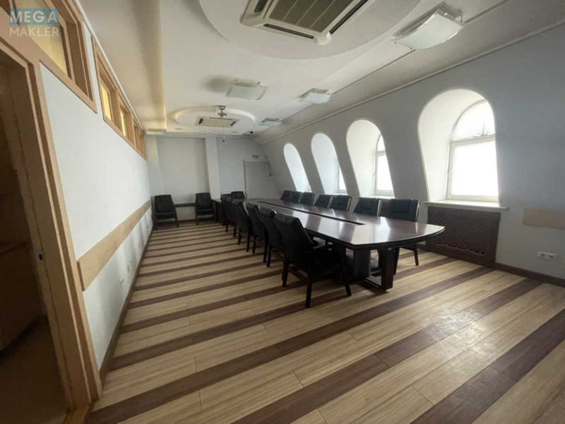 Продаж комерційної нерухомості, 1&nbsp;780&nbsp;кв.м, под офис, <a class="location-link" href="/kiev/" title="Недвижимость Київ">Київ</a>, <a class="location-link" href="/kiev/goloseevskij/" title="Недвижимость Голосіївський район">Голосіївський р-н</a>, Саксаганского ул., 67б (изображение 14)