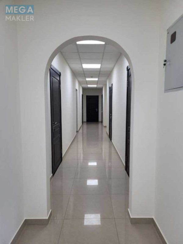 Оренда комерційної нерухомості, 340 кв.м, под офис, <a class="location-link" href="/kiev/" title="Недвижимость Київ">Київ</a>, <a class="location-link" href="/kiev/podolskij/" title="Недвижимость Подільський район">Подільський р-н</a>, Спасская ул., 5 (изображение 14)