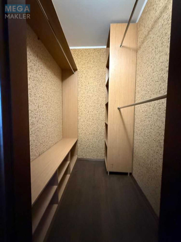 Продаж 3 кімнатної квартири (103/54/17), 3 пов. 16 пов. будинку, <a class="location-link" href="/kiev/" title="Недвижимость Київ">Київ</a>, <a class="location-link" href="/kiev/solomenskij/" title="Недвижимость Солом'янський район">Солом'янський р-н</a>, Смілянська вул., 15 (изображение 15)