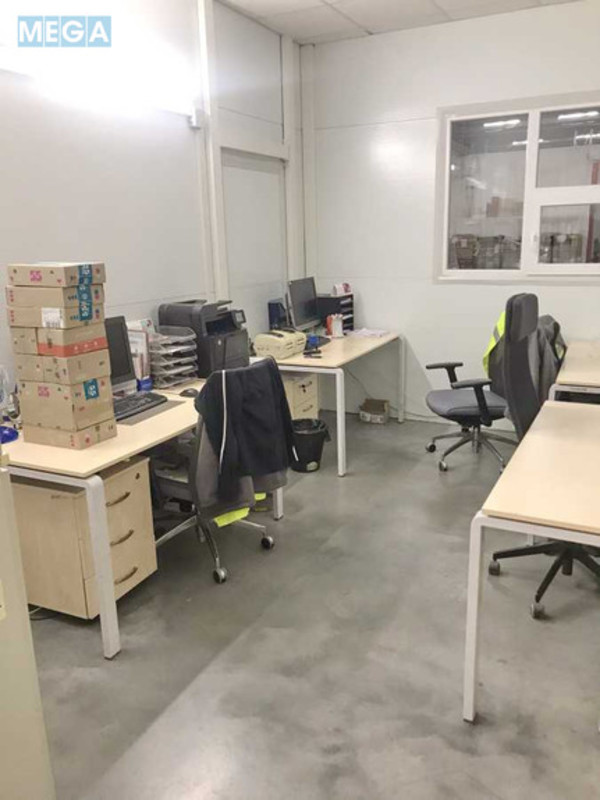 Оренда комерційної нерухомості, 2 100 кв.м, под склад, <a class="location-link" href="/brovary/" title="Недвижимость Бровари">Бровари</a>, Степана Бандери (изображение 7)