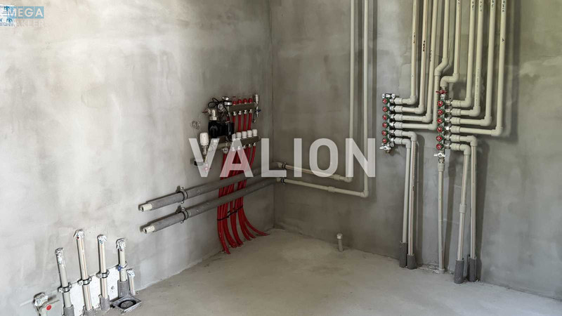 Продаж дома, 2 поверху, 167 кв.м, 4 кімнати, ділянка 5 соток, <a class="location-link" href="/podgorcy-selo/" title="Недвижимость Підгірці">Підгірці</a>, Шовковична (изображение 9)