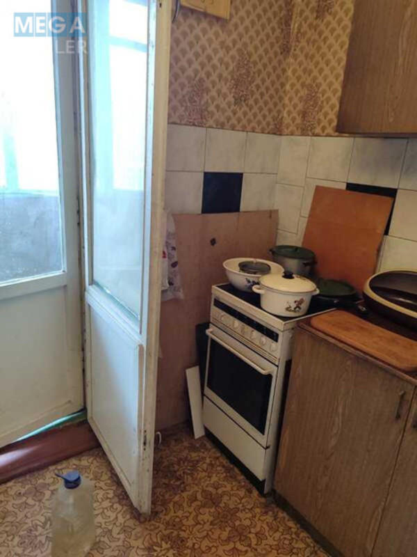 Оренда 1 кімнатної квартири, <a class="location-link" href="/kiev/" title="Недвижимость Київ">Київ</a>, <a class="location-link" href="/kiev/obolonskij/" title="Недвижимость Оболонський район">Оболонський р-н</a>, Автозаводская ул., 77 (изображение 3)