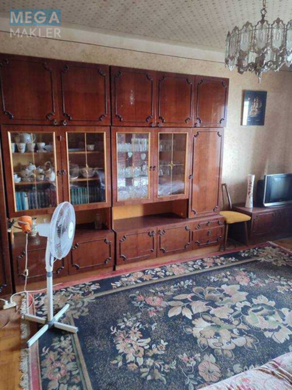 Оренда 1 кімнатної квартири, <a class="location-link" href="/kiev/" title="Недвижимость Київ">Київ</a>, <a class="location-link" href="/kiev/obolonskij/" title="Недвижимость Оболонський район">Оболонський р-н</a>, Автозаводская ул., 77 (изображение 5)