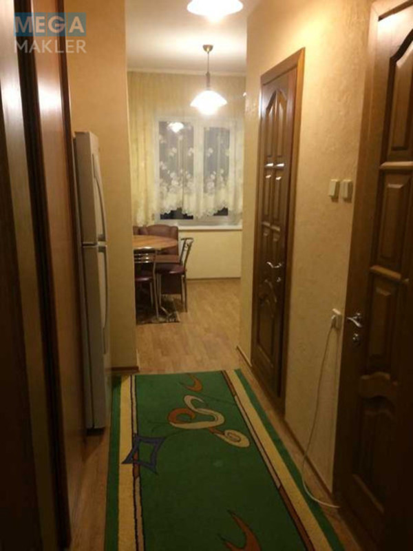 Оренда 3 кімнатної квартири, <a class="location-link" href="/kiev/" title="Недвижимость Київ">Київ</a>, <a class="location-link" href="/kiev/podolskij/" title="Недвижимость Подільський район">Подільський р-н</a>, Правды просп., 10 (изображение 14)