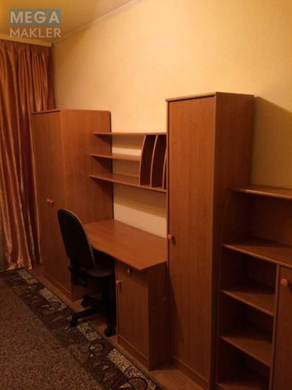 Оренда 3 кімнатної квартири, <a class="location-link" href="/kiev/" title="Недвижимость Київ">Київ</a>, <a class="location-link" href="/kiev/podolskij/" title="Недвижимость Подільський район">Подільський р-н</a>, Правды просп., 10 (изображение 17)