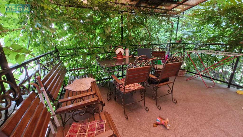 Продаж дома, 2&nbsp;поверху, 220&nbsp;кв.м, 6&nbsp;кімнат, ділянка 9&nbsp;соток, <a class="location-link" href="/gnatovka-selo-kv/" title="Недвижимость Гнатівка">Гнатівка</a>, Старо-Житомирська (изображение 7)