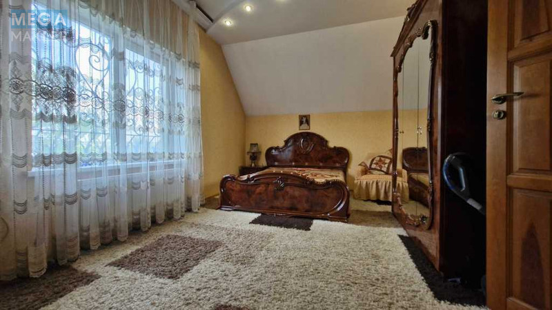 Продаж дома, 2&nbsp;поверху, 220&nbsp;кв.м, 6&nbsp;кімнат, ділянка 9&nbsp;соток, <a class="location-link" href="/gnatovka-selo-kv/" title="Недвижимость Гнатівка">Гнатівка</a>, Старо-Житомирська (изображение 20)