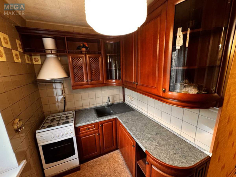 Продаж 2 кімнатної квартири (46/27/7), 5 пов. 5 пов. будинку, <a class="location-link" href="/kiev/" title="Недвижимость Київ">Київ</a>, <a class="location-link" href="/kiev/solomenskij/" title="Недвижимость Солом'янський район">Солом'янський р-н</a>, Михаила Донца ул., 27А (изображение 21)
