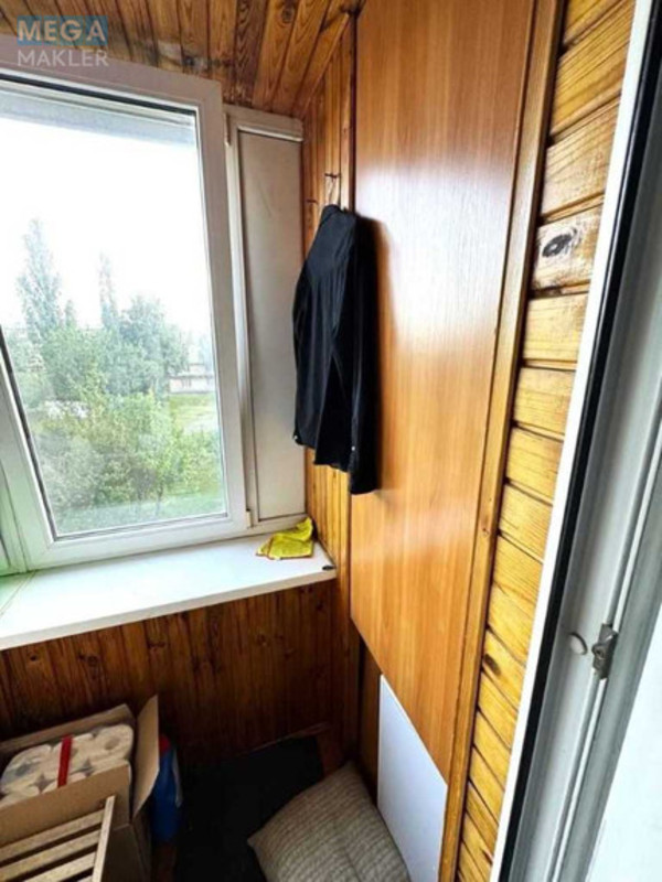 Продаж 2 кімнатної квартири (46/30/7,7), 3 пов. 5 пов. будинку, <a class="location-link" href="/kiev/" title="Недвижимость Київ">Київ</a>, <a class="location-link" href="/kiev/dneprovskij/" title="Недвижимость Дніпровський район">Дніпровський р-н</a>, Строителей ул., 11 (изображение 7)