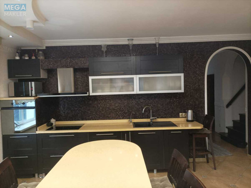 Оренда дома, <a class="location-link" href="/kiev/" title="Недвижимость Київ">Київ</a>, <a class="location-link" href="/kiev/darnickij/" title="Недвижимость Дарницький район">Дарницький р-н</a>, Центральна вул. (изображение 4)
