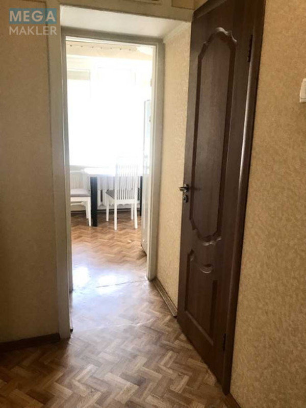 Оренда 1 кімнатної квартири, <a class="location-link" href="/kiev/" title="Недвижимость Київ">Київ</a>, <a class="location-link" href="/kiev/pecherskij/" title="Недвижимость Печерський район">Печерський р-н</a>, Велика Васильківська вул., 94 (изображение 6)