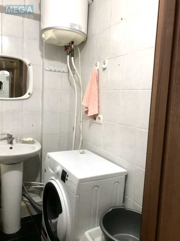Оренда 1 кімнатної квартири, <a class="location-link" href="/kiev/" title="Недвижимость Київ">Київ</a>, <a class="location-link" href="/kiev/pecherskij/" title="Недвижимость Печерський район">Печерський р-н</a>, Велика Васильківська вул., 94 (изображение 10)