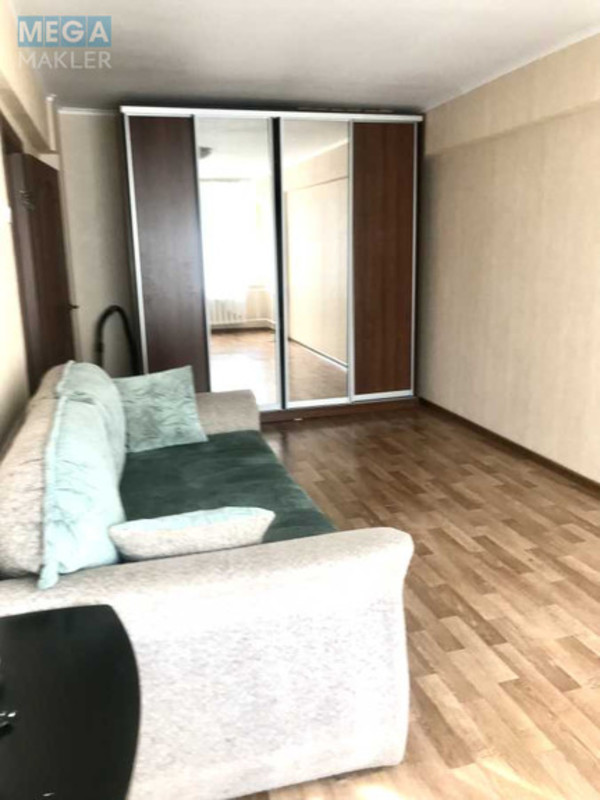 Оренда 1 кімнатної квартири, <a class="location-link" href="/kiev/" title="Недвижимость Київ">Київ</a>, <a class="location-link" href="/kiev/pecherskij/" title="Недвижимость Печерський район">Печерський р-н</a>, Велика Васильківська вул., 94 (изображение 12)