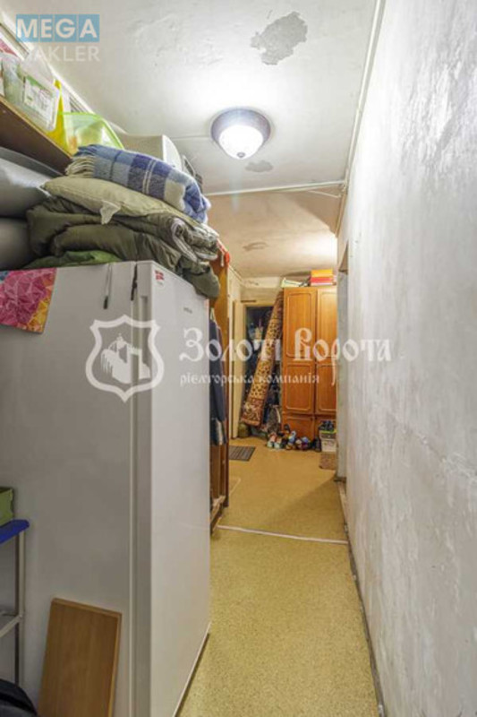 Продаж 1 кімнатної квартири (33/15/5), 1 пов. 9 пов. будинку, <a class="location-link" href="/kiev/" title="Недвижимость Київ">Київ</a>, <a class="location-link" href="/kiev/solomenskij/" title="Недвижимость Солом'янський район">Солом'янський р-н</a>, Металістів пров., 1 (изображение 10)