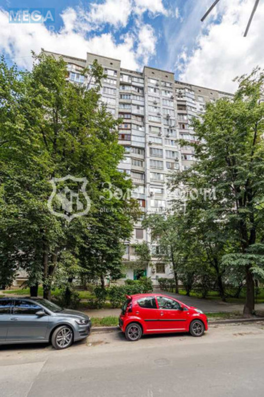 Продаж 1 кімнатної квартири (33/15/5), 1 пов. 9 пов. будинку, <a class="location-link" href="/kiev/" title="Недвижимость Київ">Київ</a>, <a class="location-link" href="/kiev/solomenskij/" title="Недвижимость Солом'янський район">Солом'янський р-н</a>, Металістів пров., 1 (изображение 15)