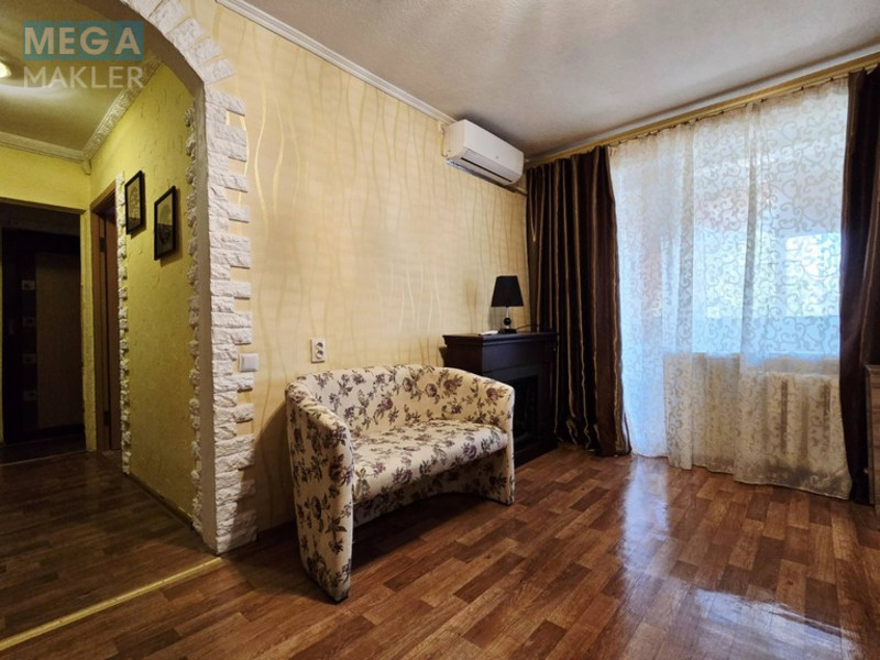 Оренда 2 кімнатної квартири, люкс, <a class="location-link" href="/dnepropetrovsk/" title="Недвижимость Дніпра">Дніпро</a>, <a class="location-link" href="/dnepropetrovsk/amur-nizhnedneprovskij/" title="Недвижимость Амур-Нижньодніпровський район">Амур-Нижньодніпровський р-н</a>, Слобожанский (изображение 2)