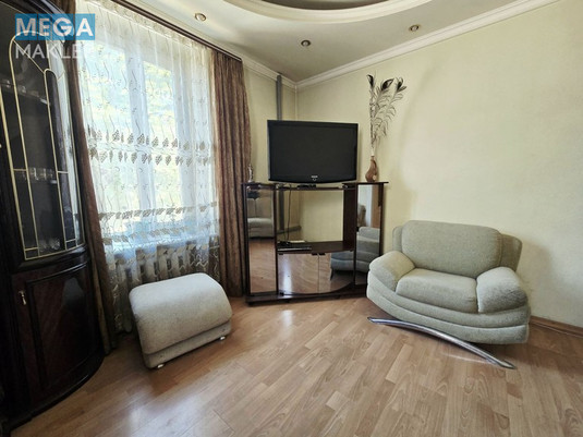 Продаж 3 кімнатної квартири (64/43/8), 2 пов. 5 пов. будинку, <a class="location-link" href="/dnepropetrovsk/" title="Недвижимость Дніпра">Дніпро</a>, <a class="location-link" href="/dnepropetrovsk/krasnogvardejskij/" title="Недвижимость Червоногвардійський район">Червоногвардійський р-н</a>, Независимости (изображение 3)