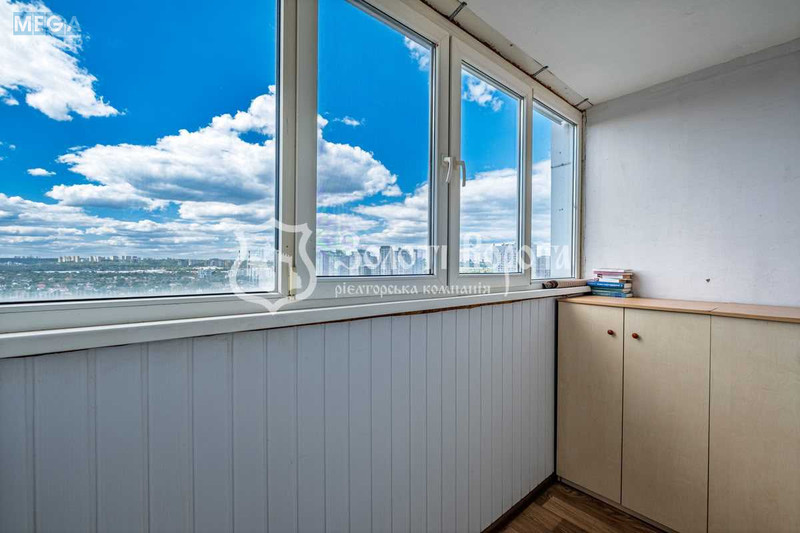 Продаж 1 кімнатної квартири (43/17/9,7), 19 пов. 20 пов. будинку, <a class="location-link" href="/kiev/" title="Недвижимость Київ">Київ</a>, <a class="location-link" href="/kiev/darnickij/" title="Недвижимость Дарницький район">Дарницький р-н</a>, Григорія Ващенка вул., 1 (изображение 10)