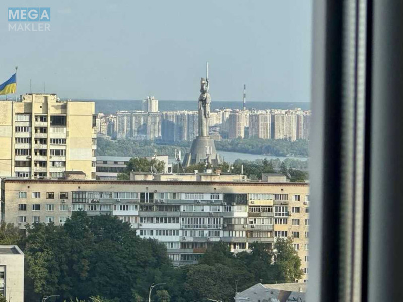 Оренда 2 кімнатної квартири, <a class="location-link" href="/kiev/" title="Недвижимость Київ">Київ</a>, <a class="location-link" href="/kiev/pecherskij/" title="Недвижимость Печерський район">Печерський р-н</a>, Кловский спуск, 7а (изображение 23)