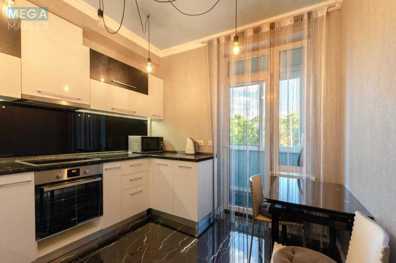 Оренда 1 кімнатної квартири, <a class="location-link" href="/kiev/" title="Недвижимость Київ">Київ</a>, <a class="location-link" href="/kiev/solomenskij/" title="Недвижимость Солом'янський район">Солом'янський р-н</a>, Вацлава Гавела бульв., 6/7а (изображение 6)