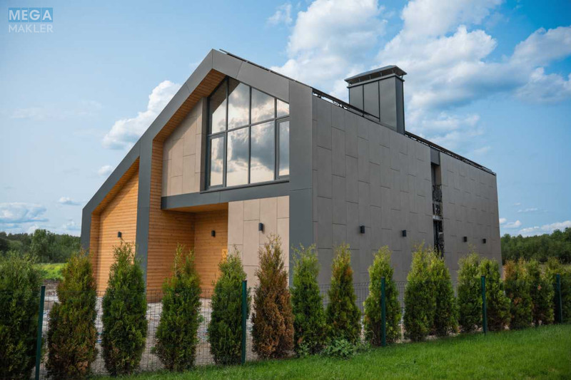 Продаж дома, 2 поверху, 170 кв.м, 5 кімнат, ділянка 6 соток, <a class="location-link" href="/podgorcy-selo/" title="Недвижимость Підгірці">Підгірці</a>, Піщана, 20а (изображение 4)