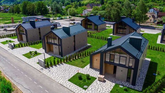 Продаж дома, 2&nbsp;поверху, 170&nbsp;кв.м, 5&nbsp;кімнат, ділянка 6&nbsp;соток, <a class="location-link" href="/podgorcy-selo/" title="Недвижимость Підгірці">Підгірці</a>, Піщана, 20а (изображение 9)