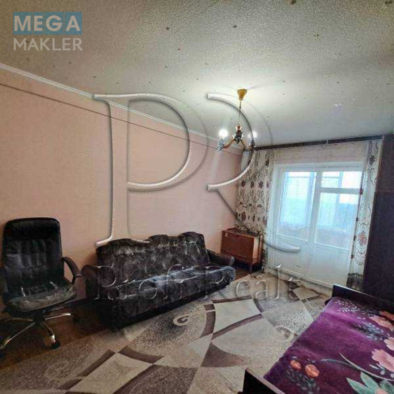 Продаж 1 кімнатної квартири (35/15/7), 8 пов. 9 пов. будинку, <a class="location-link" href="/kiev/" title="Недвижимость Київ">Київ</a>, <a class="location-link" href="/kiev/desnyanskij/" title="Недвижимость Деснянський район">Деснянський р-н</a>, Лісовий проспект, 33 (изображение 10)
