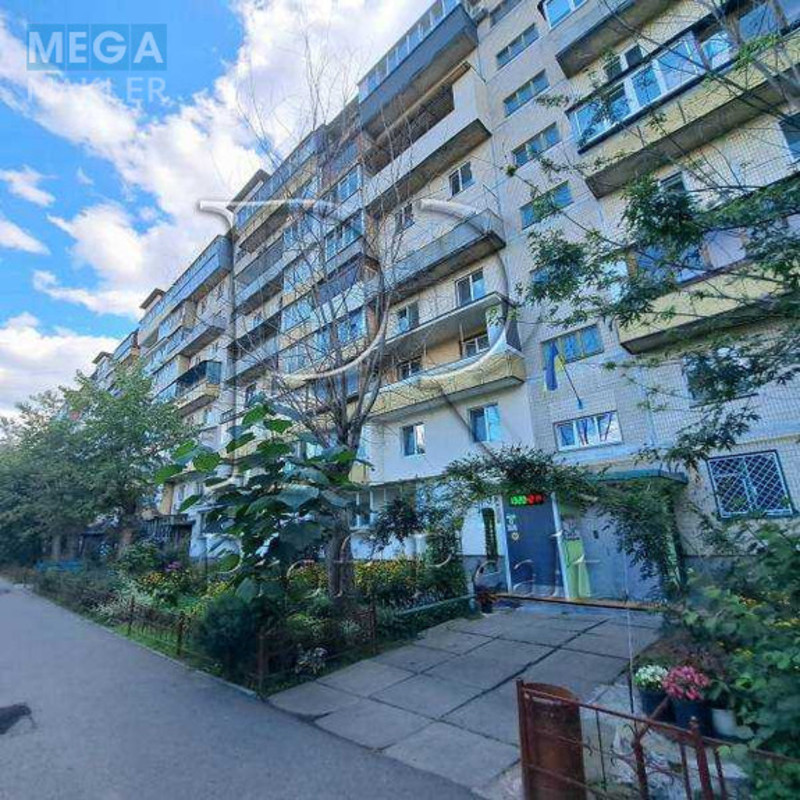 Продаж 1 кімнатної квартири (35/15/7), 8 пов. 9 пов. будинку, <a class="location-link" href="/kiev/" title="Недвижимость Київ">Київ</a>, <a class="location-link" href="/kiev/desnyanskij/" title="Недвижимость Деснянський район">Деснянський р-н</a>, Лісовий проспект, 33 (изображение 16)