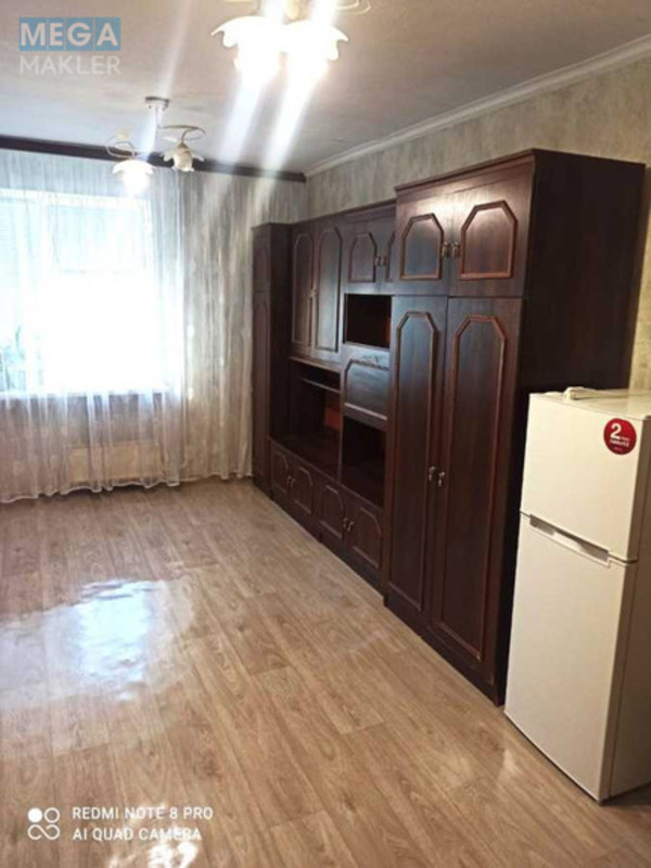 Продаж 5 кімнатної квартири (25/?/?), 11 пов. 16 пов. будинку, <a class="location-link" href="/kiev/" title="Недвижимость Київ">Київ</a>, <a class="location-link" href="/kiev/dneprovskij/" title="Недвижимость Дніпровський район">Дніпровський р-н</a>, Азербайджанская ул., 8А (изображение 4)