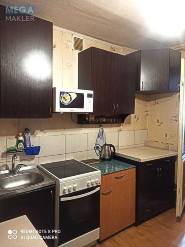 Продаж 5 кімнатної квартири (25/?/?), 11 пов. 16 пов. будинку, <a class="location-link" href="/kiev/" title="Недвижимость Київ">Київ</a>, <a class="location-link" href="/kiev/dneprovskij/" title="Недвижимость Дніпровський район">Дніпровський р-н</a>, Азербайджанская ул., 8А (изображение 5)