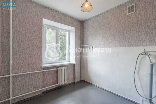 Продаж 1 кімнатної квартири (32,3/17,2/6,7), 4 пов. 5 пов. будинку, <a class="location-link" href="/kiev/" title="Недвижимость Київ">Київ</a>, <a class="location-link" href="/kiev/solomenskij/" title="Недвижимость Солом'янський район">Солом'янський р-н</a>, Вацлава Гавела бульв., 79в (изображение 6)