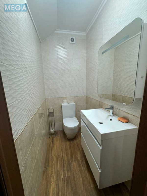 Продаж дома, 3&nbsp;поверху, 115&nbsp;кв.м, 4&nbsp;кімнати, ділянка 1,50&nbsp;сотка, <a class="location-link" href="/hotov/" title="Недвижимость Хотів">Хотів</a>, Ярослава Мудрого, 25 (изображение 12)
