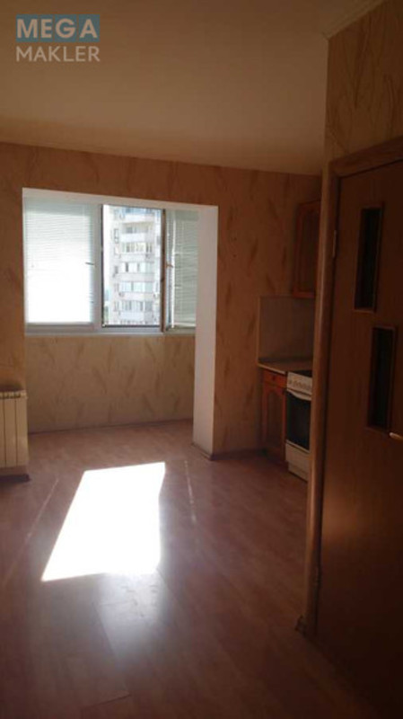 Продаж 1 кімнатної квартири (38/18/9), 11 пов. 16 пов. будинку, <a class="location-link" href="/kiev/" title="Недвижимость Київ">Київ</a>, <a class="location-link" href="/kiev/desnyanskij/" title="Недвижимость Деснянський район">Деснянський р-н</a>, Оноре Де Бальзака ул., 8в (изображение 9)
