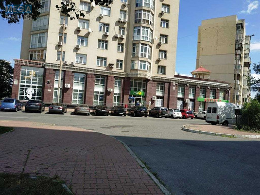 Оренда комерційної нерухомості, 305&nbsp;кв.м, под магазин, <a class="location-link" href="/kiev/" title="Недвижимость Київ">Київ</a>, <a class="location-link" href="/kiev/obolonskij/" title="Недвижимость Оболонський район">Оболонський р-н</a>, Героїв Сталінграду просп., 26а (изображение 2)