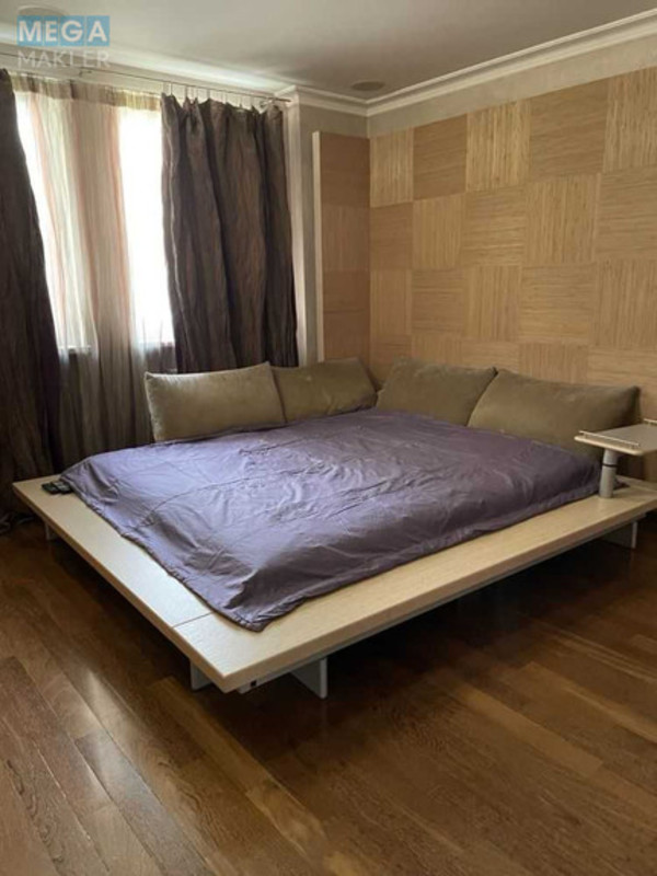 Продаж 3 кімнатної квартири (140/?/18), 9 пов. 17 пов. будинку, <a class="location-link" href="/kiev/" title="Недвижимость Київ">Київ</a>, <a class="location-link" href="/kiev/solomenskij/" title="Недвижимость Солом'янський район">Солом'янський р-н</a>, Кудряшова вул. (изображение 2)