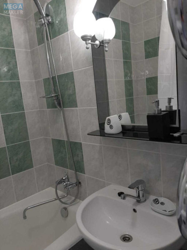 Оренда 2 кімнатної квартири, <a class="location-link" href="/kiev/" title="Недвижимость Київ">Київ</a>, <a class="location-link" href="/kiev/podolskij/" title="Недвижимость Подільський район">Подільський р-н</a>, Василия Порика просп., 11а (изображение 12)