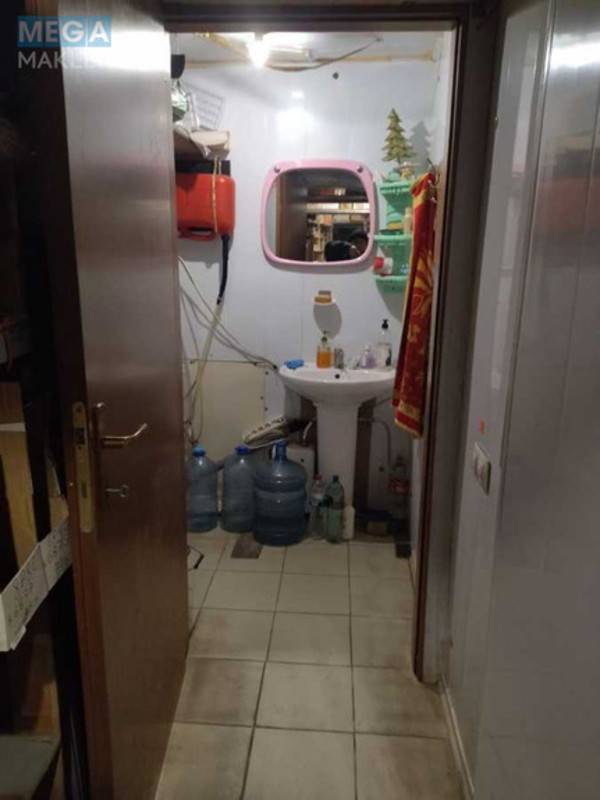 Продаж комерційної нерухомості, 74 кв.м, под магазин, <a class="location-link" href="/odessa/" title="Недвижимость Одеса">Одеса</a>, <a class="location-link" href="/odessa/malinovskij/" title="Недвижимость Малиновський район">Малиновський р-н</a>, Прохоровская, 73 (изображение 2)
