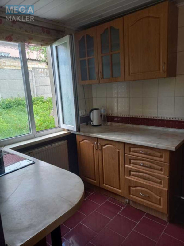 Продаж дома, 1 поверх, 85 кв.м, 3 кімнати, ділянка 7 соток, <a class="location-link" href="/kiev/" title="Недвижимость Київ">Київ</a>, <a class="location-link" href="/kiev/solomenskij/" title="Недвижимость Солом'янський район">Солом'янський р-н</a>, Сергія Колоса вул. (изображение 8)
