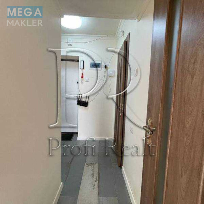 Продаж 1 кімнатної квартири (39/20/8), 9 пов. 9 пов. будинку, <a class="location-link" href="/kiev/" title="Недвижимость Київ">Київ</a>, <a class="location-link" href="/kiev/solomenskij/" title="Недвижимость Солом'янський район">Солом'янський р-н</a>, Смілянська вулиця, 8 (изображение 7)