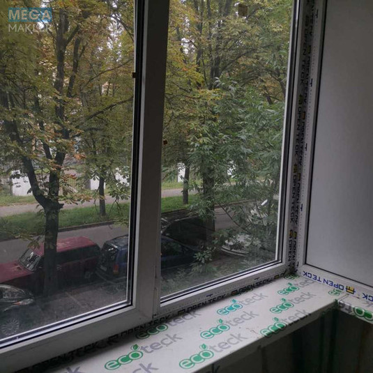 Оренда 1 кімнатної квартири, <a class="location-link" href="/kiev/" title="Недвижимость Київ">Київ</a>, <a class="location-link" href="/kiev/solomenskij/" title="Недвижимость Солом'янський район">Солом'янський р-н</a>, Академіка Стражеска вул., 1 (изображение 3)