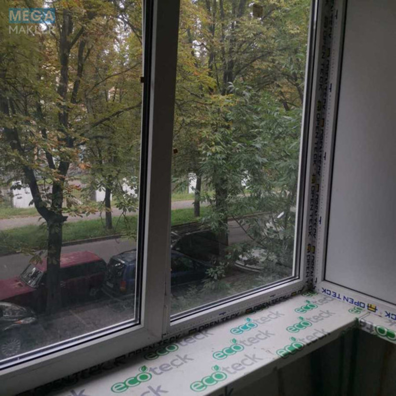 Оренда 1 кімнатної квартири, <a class="location-link" href="/kiev/" title="Недвижимость Київ">Київ</a>, <a class="location-link" href="/kiev/solomenskij/" title="Недвижимость Солом'янський район">Солом'янський р-н</a>, Академіка Стражеска вул., 1 (изображение 3)