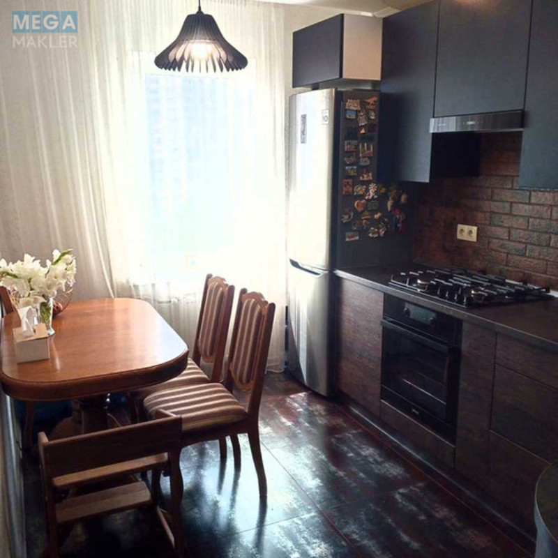 Продаж 1 кімнатної квартири (40/17,5/9), 9 пов. 10 пов. будинку, <a class="location-link" href="/kiev/" title="Недвижимость Київ">Київ</a>, <a class="location-link" href="/kiev/desnyanskij/" title="Недвижимость Деснянський район">Деснянський р-н</a>, Костянтина Данькевича вул., 7а (изображение 4)